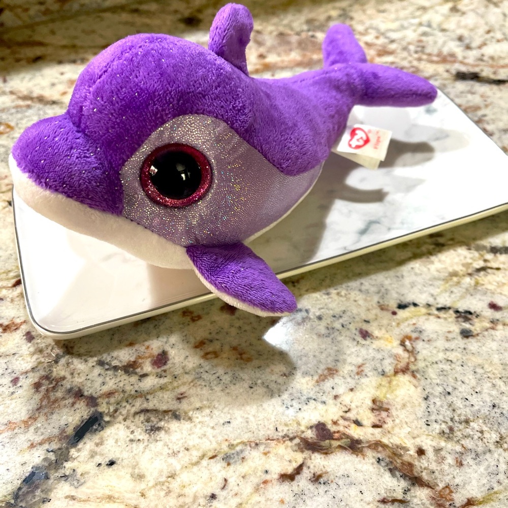 TY Beanie Boos FLIPS DOLPHIN Purple Plush  Stuffed Glitter Eyes NEW SEA OCEAN